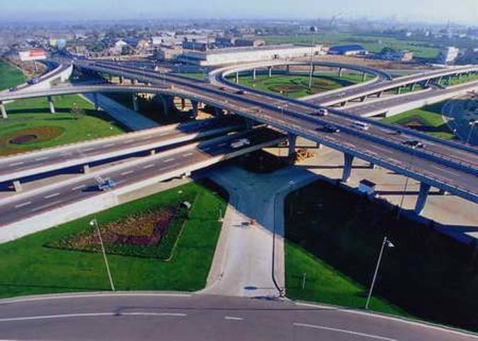 道路与桥梁工程施工专业